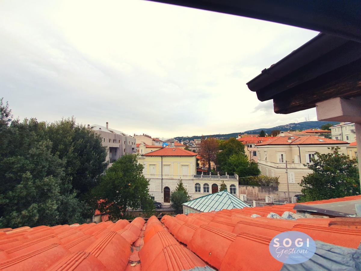 Villa Tullibec Триест Экстерьер фото