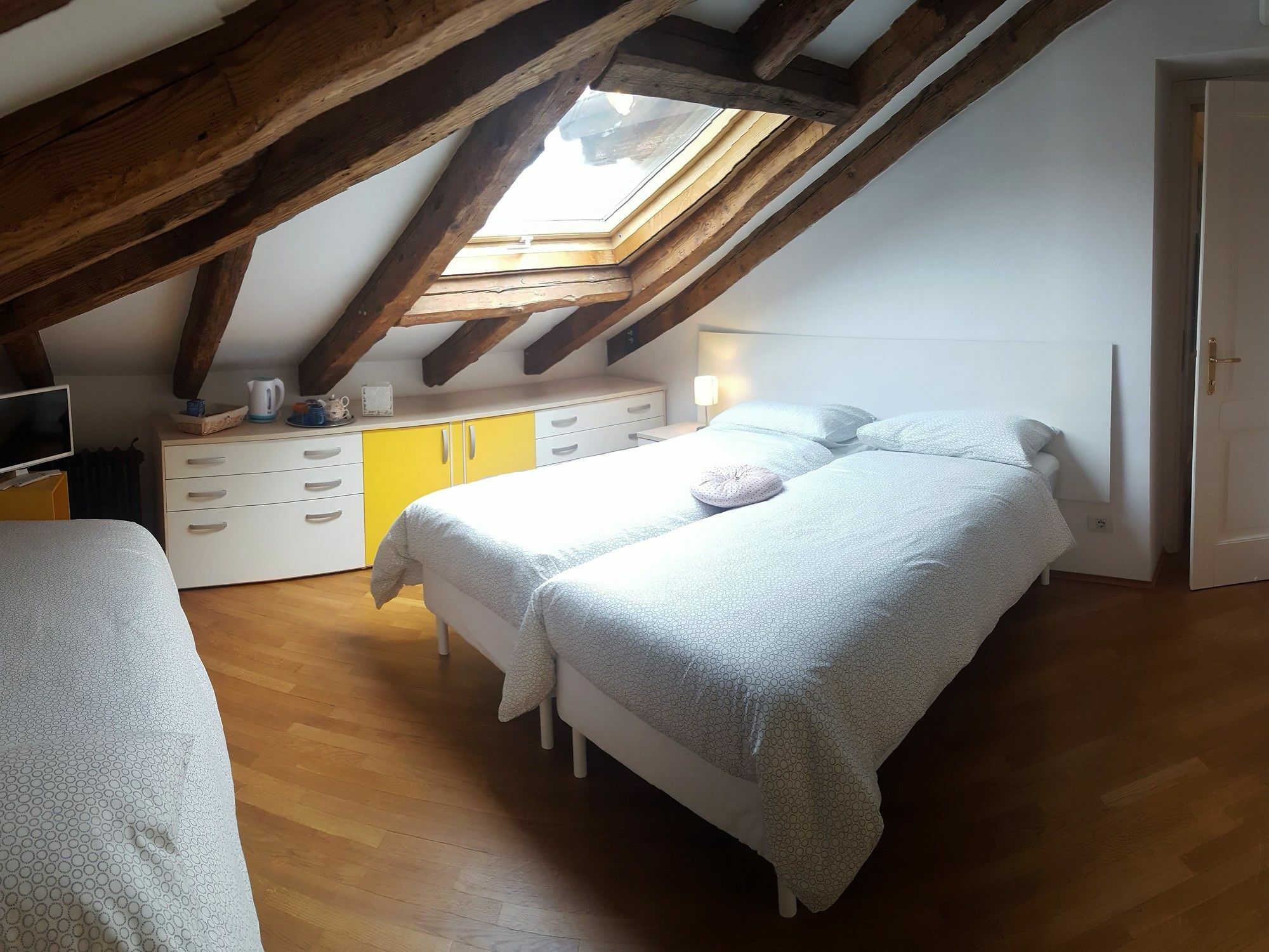 Villa Tullibec Триест Экстерьер фото